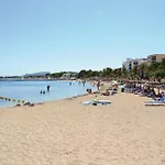 Stunning apartment in Port de Pollena with 3 Bedrooms&WiFi